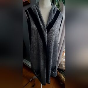 Source Unknown Black and Gray Women's Cardigan